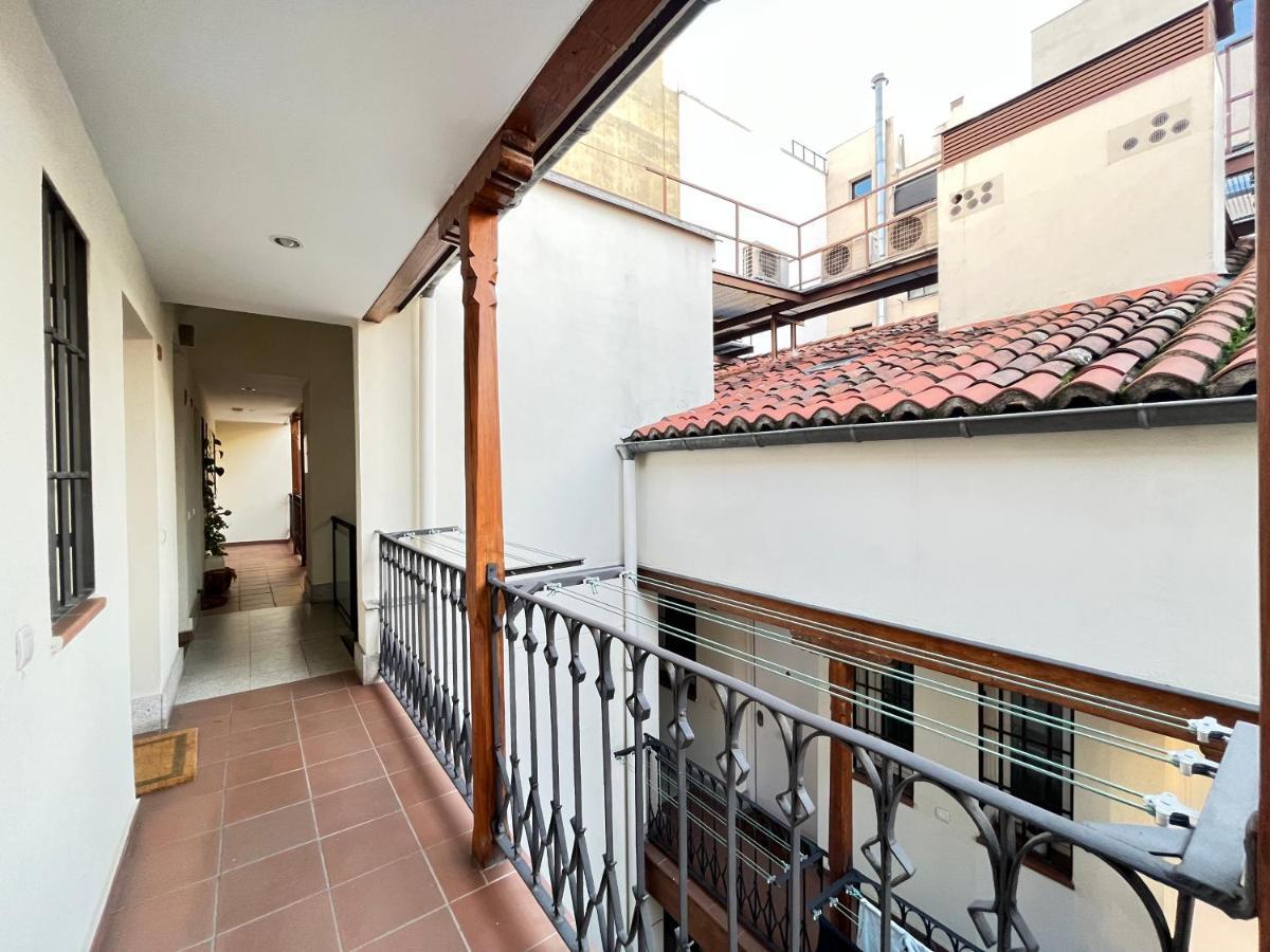 Terraza En Atocha Tarragona Apartman Madrid Kültér fotó