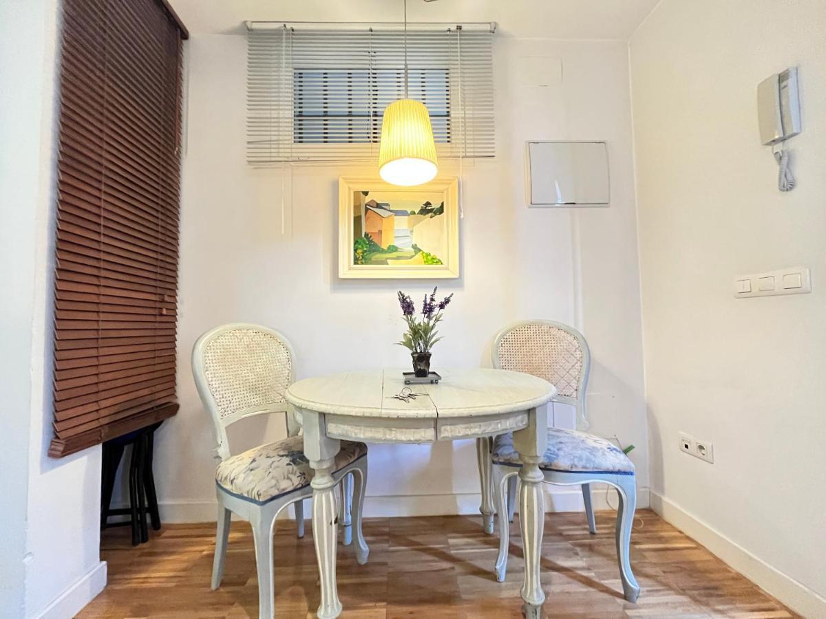 Terraza En Atocha Tarragona Apartman Madrid Kültér fotó
